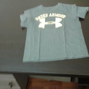 Under armour Boys t shirt